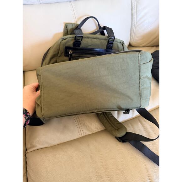 TWELVElittle Diaper Bag Backpack Olive Green Unisex Baby Bag Lightweight Nylon - Picture 10 of 10